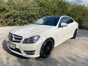 Used Mercedes-Benz C Class 2012 for sale - 79601402: Photo