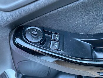 Used Ford Fiesta 2017 for sale - 77351406: Photo