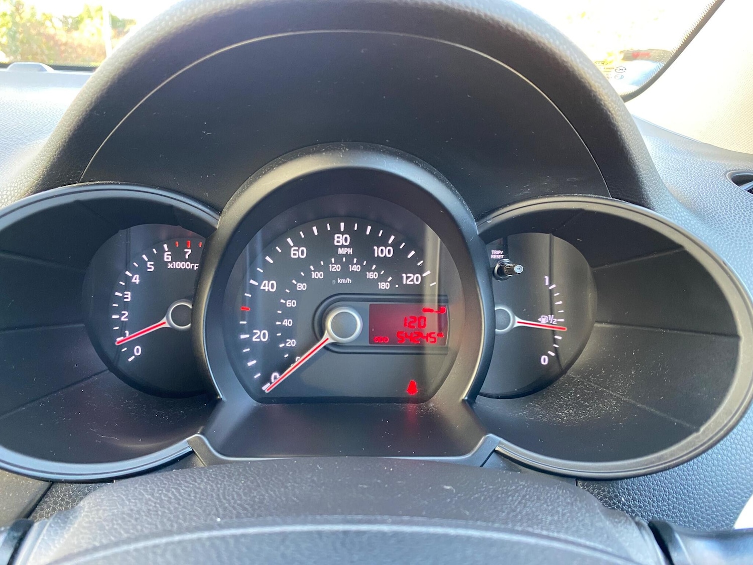 Used Kia Picanto 2014 for sale - 76742794: Photo 10