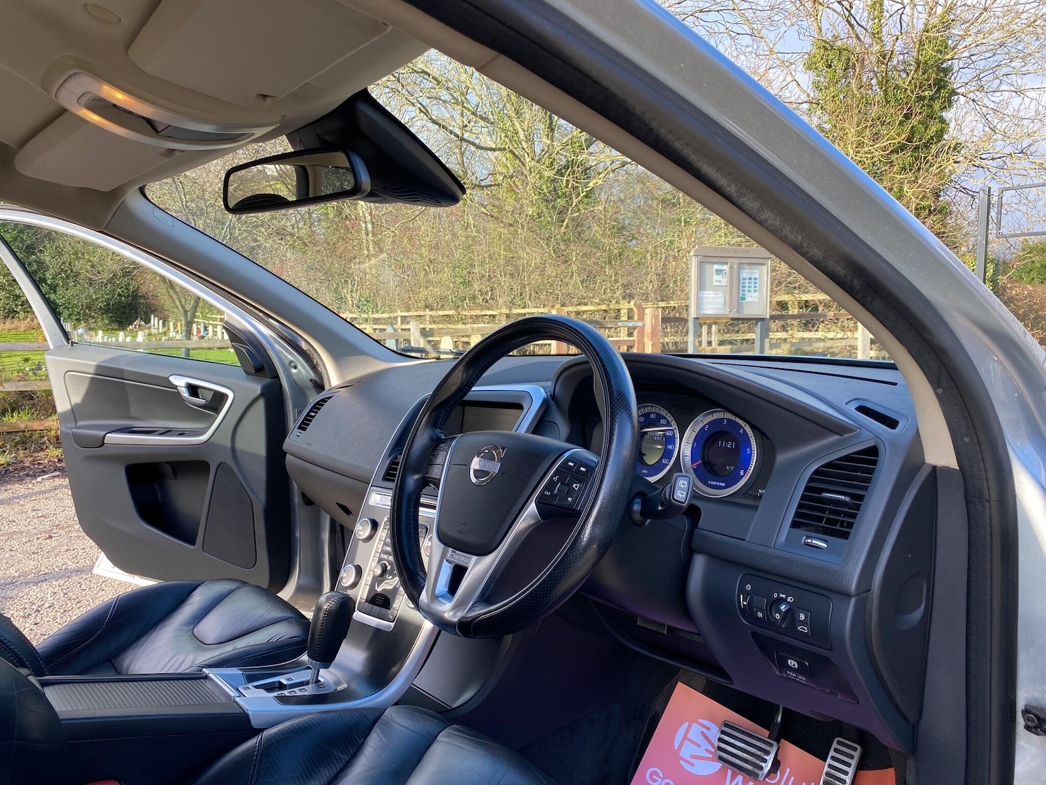 Used Volvo XC60 2011 for sale - 77108843: Photo 18