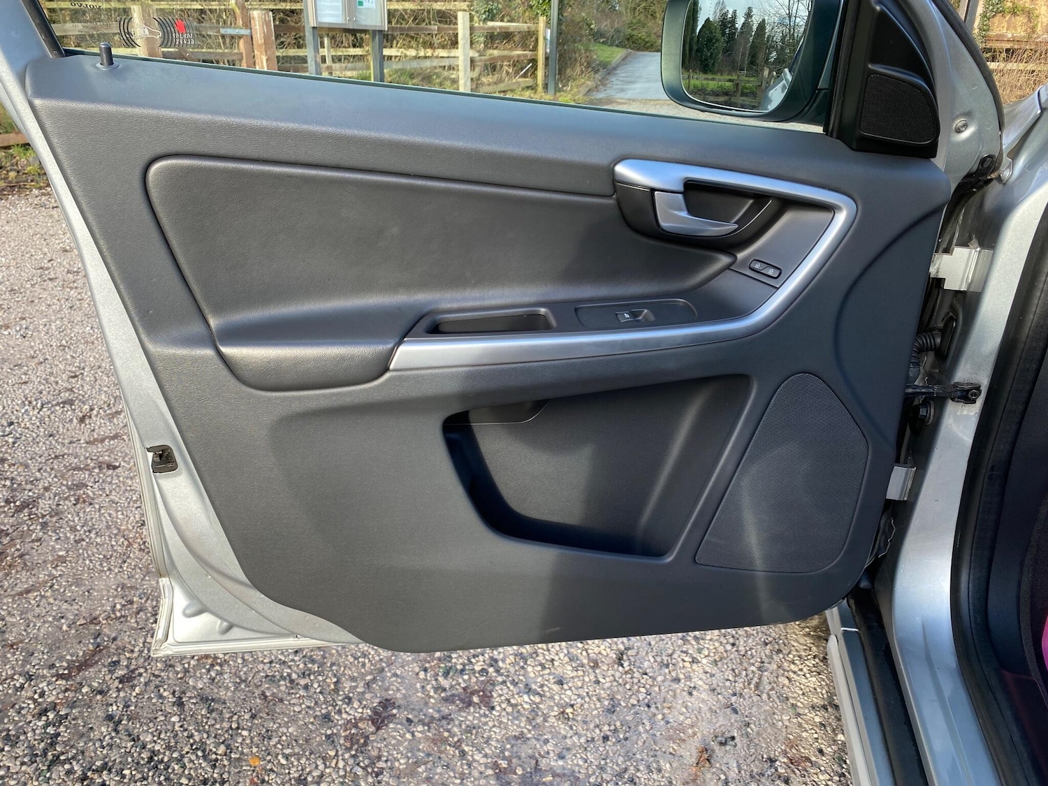 Used Volvo XC60 2011 for sale - 77108843: Photo 31