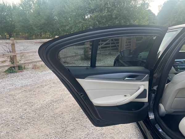 Used BMW 5 Series 2017 for sale - 75757476: Photo 24