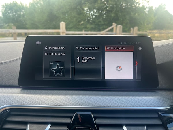Used BMW 5 Series 2017 for sale - 75757476: Photo 33
