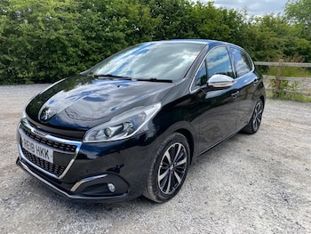 Used Peugeot 208 2018 for sale - 78891434: Photo