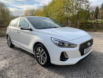 2017 (17) - 1.4T GDI SE Nav 5dr