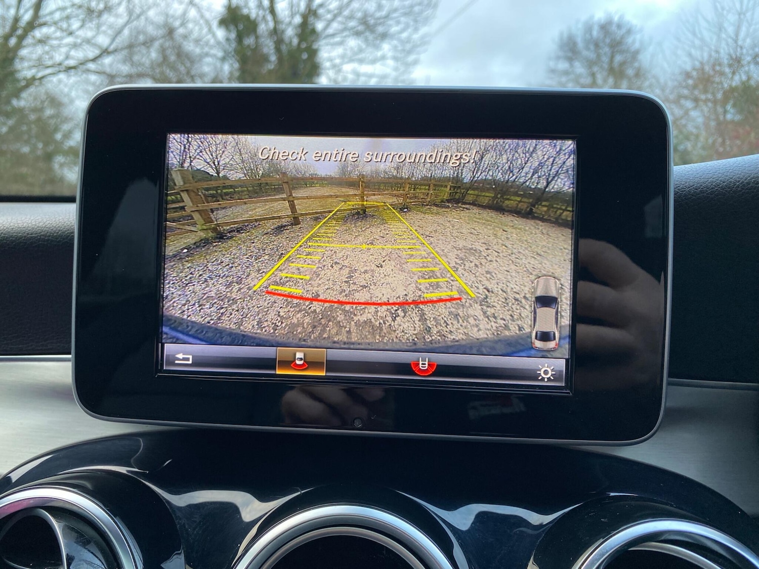 Used Mercedes-Benz GLC 2017 for sale - 77305779: Photo 37