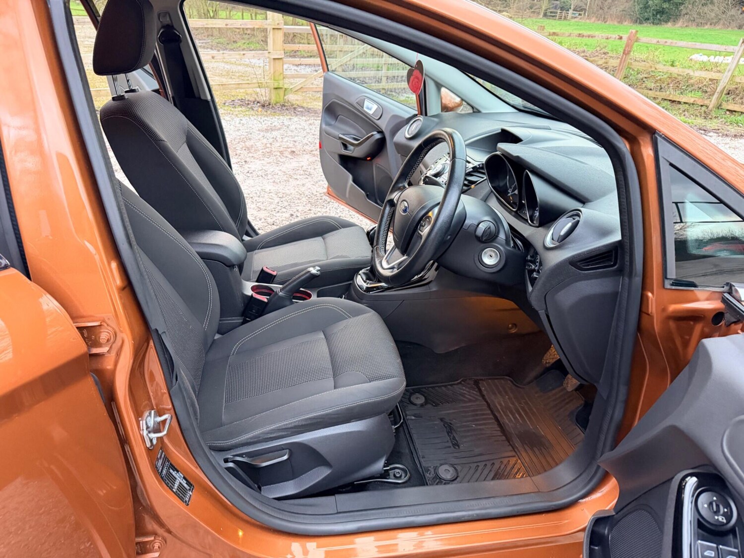 Used Ford Fiesta for sale - 77496901: Photo 10