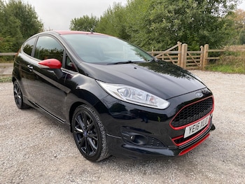 Used Ford Fiesta 2016 for sale - 76137747: Photo