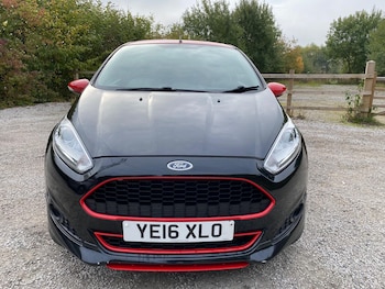 Used Ford Fiesta 2016 for sale - 76137747: Photo