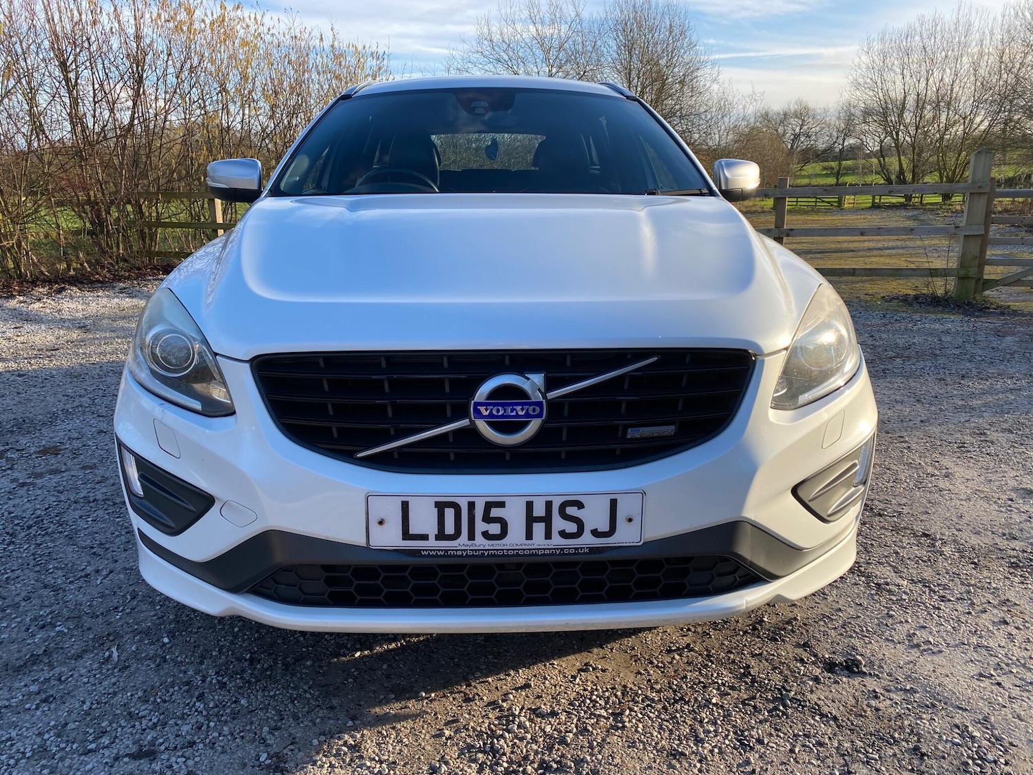 Used Volvo XC60 2015 for sale - 77524824: Photo 2