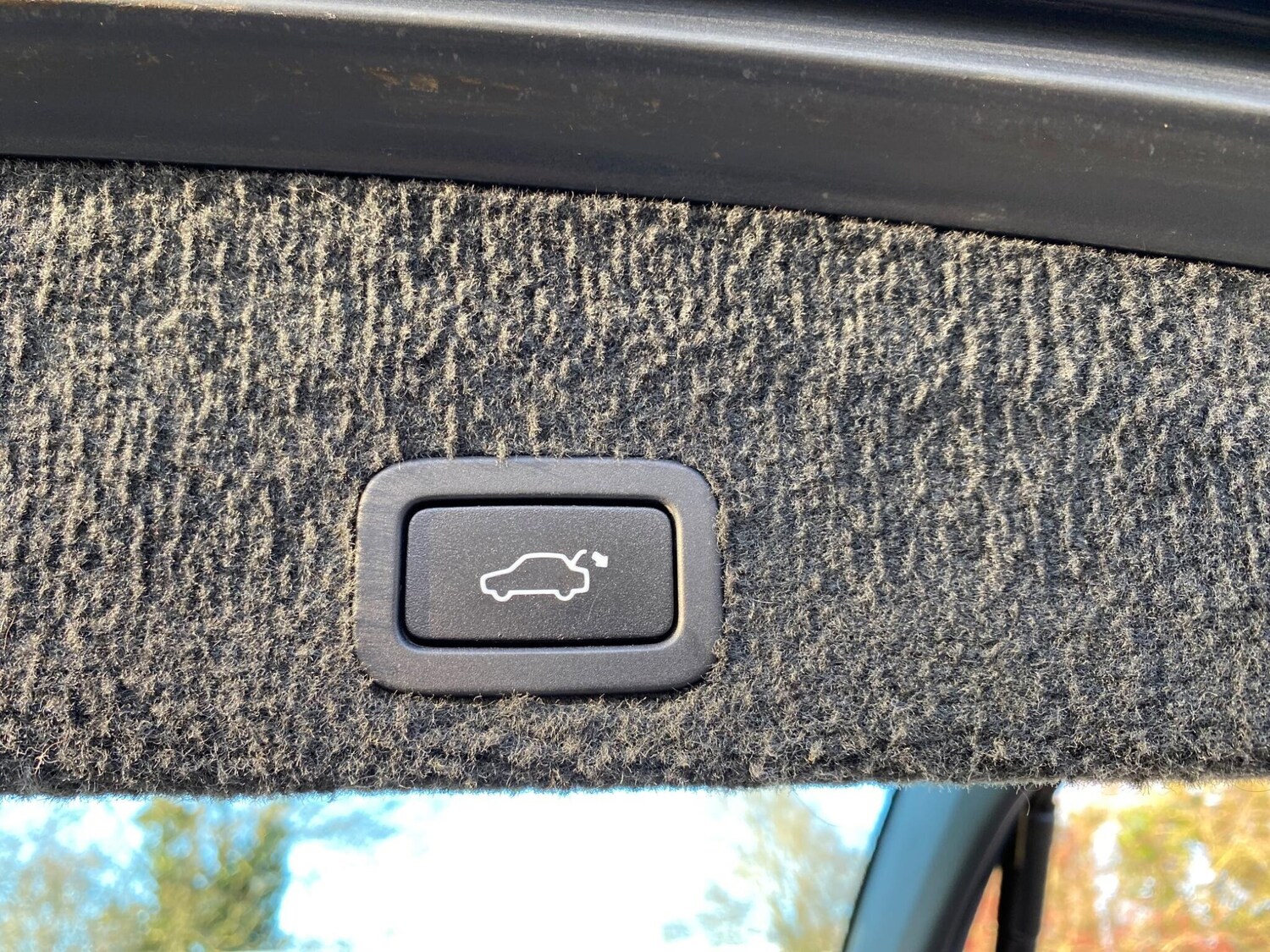 Used Volvo XC60 2015 for sale - 77524824: Photo 26