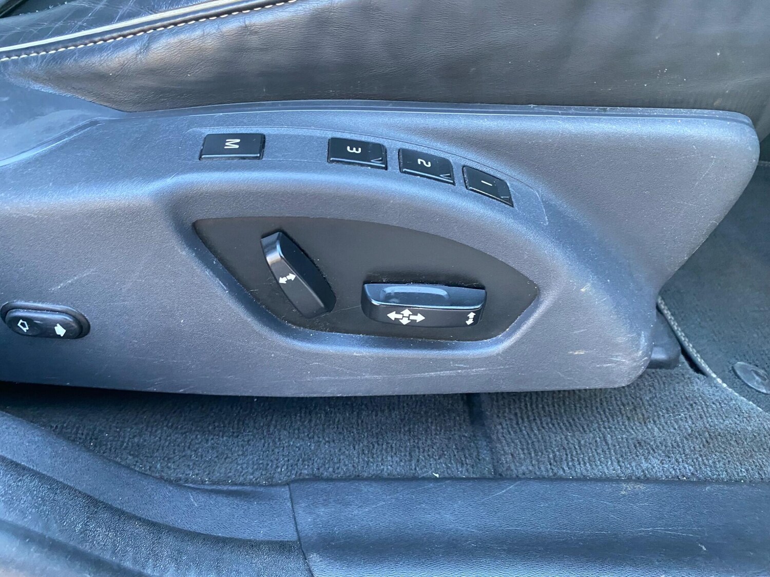 Used Volvo XC60 2015 for sale - 77524824: Photo 30