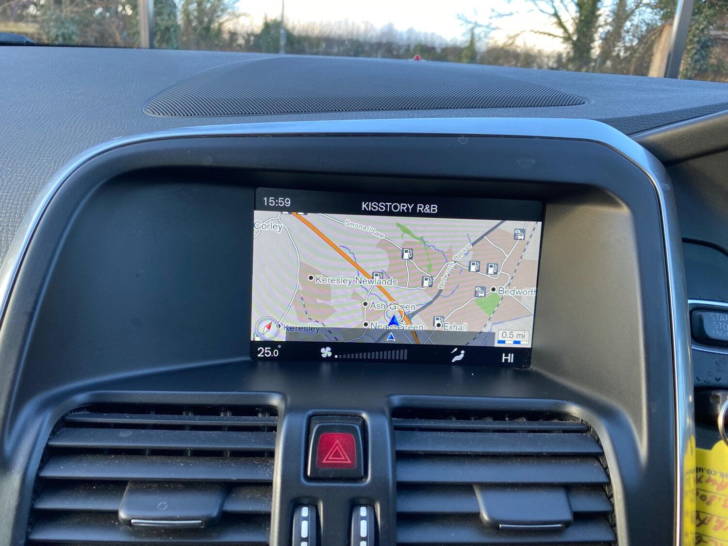 Used Volvo XC60 2015 for sale - 77524824: Photo 37