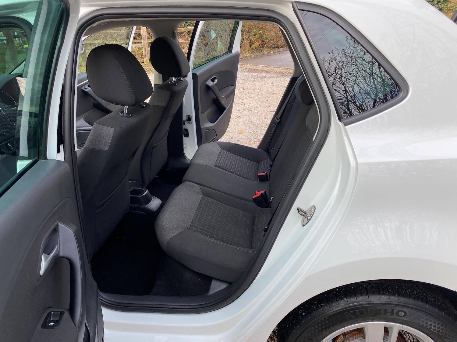 Used Volkswagen Polo 2016 for sale - 76824727: Photo 14