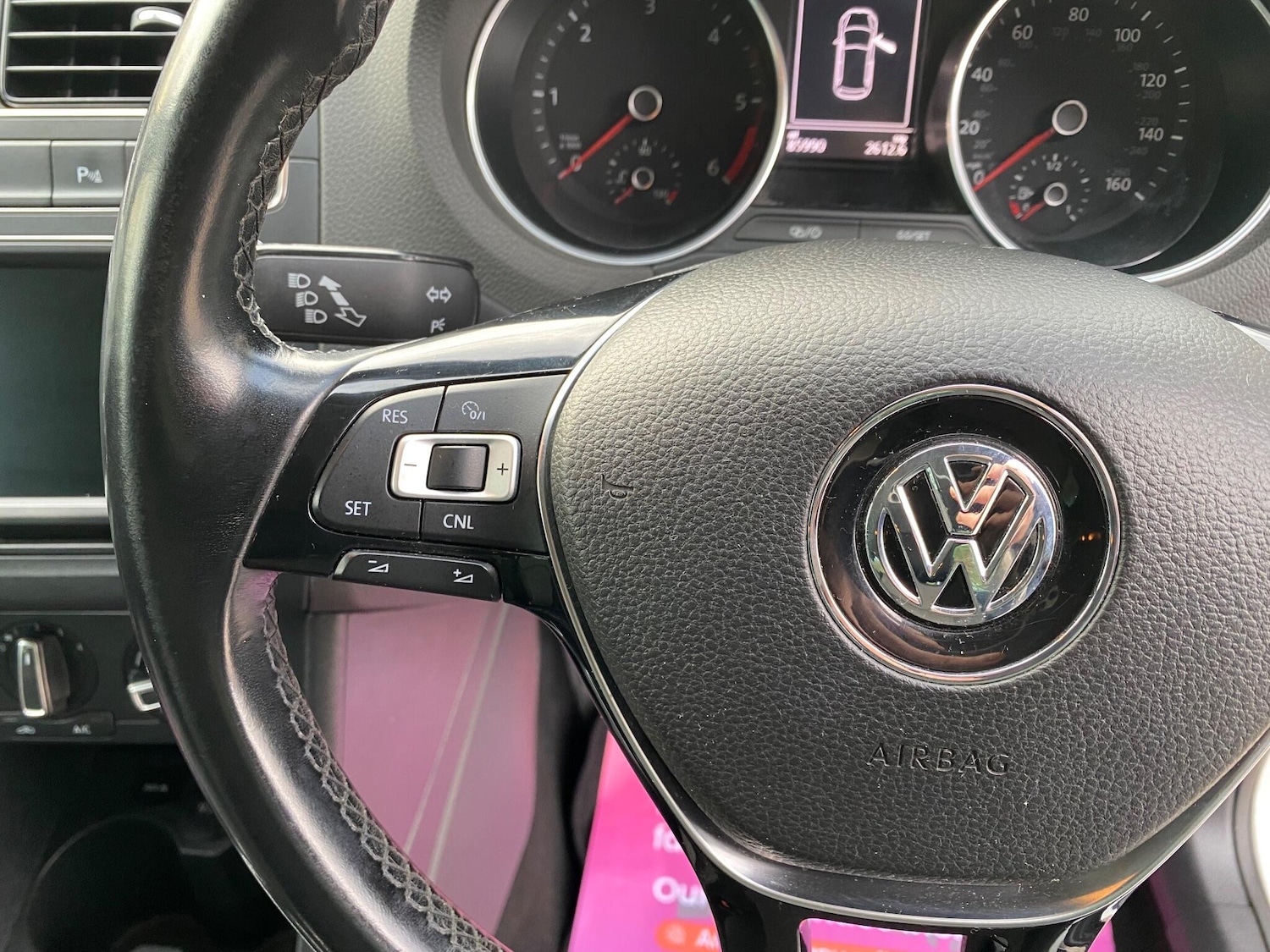 Used Volkswagen Polo 2016 for sale - 76824727: Photo 19