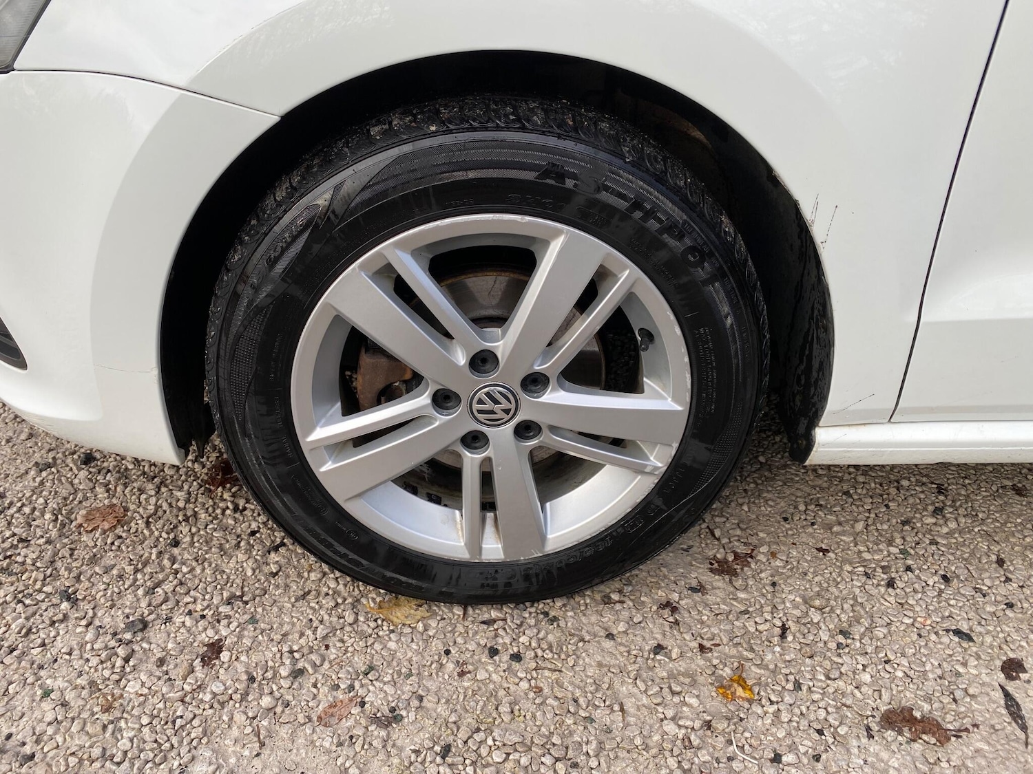 Used Volkswagen Polo 2016 for sale - 76824727: Photo 38