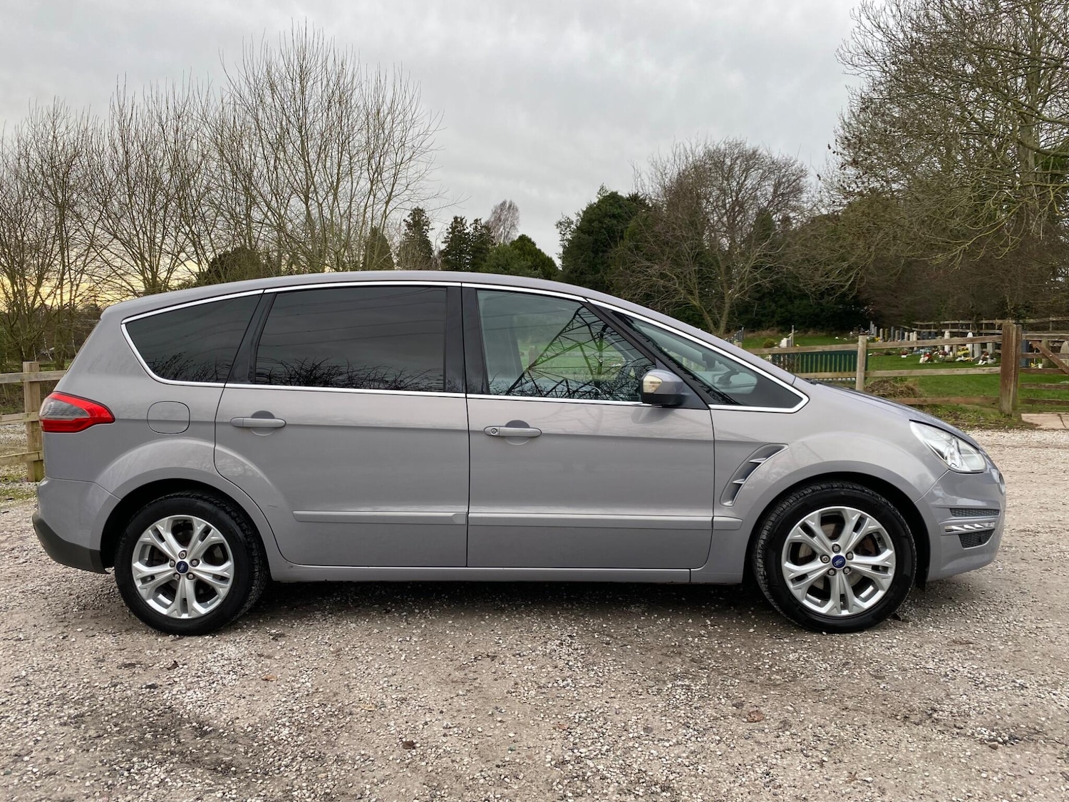 Used Ford S-Max 2012 for sale - 77314896: Photo 9