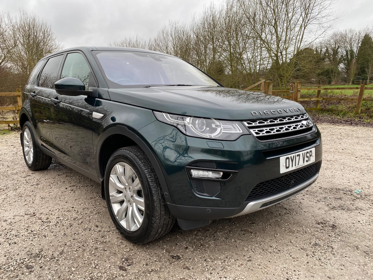 Used Land Rover Discovery Sport 2017 for sale - 77229339: Photo 1