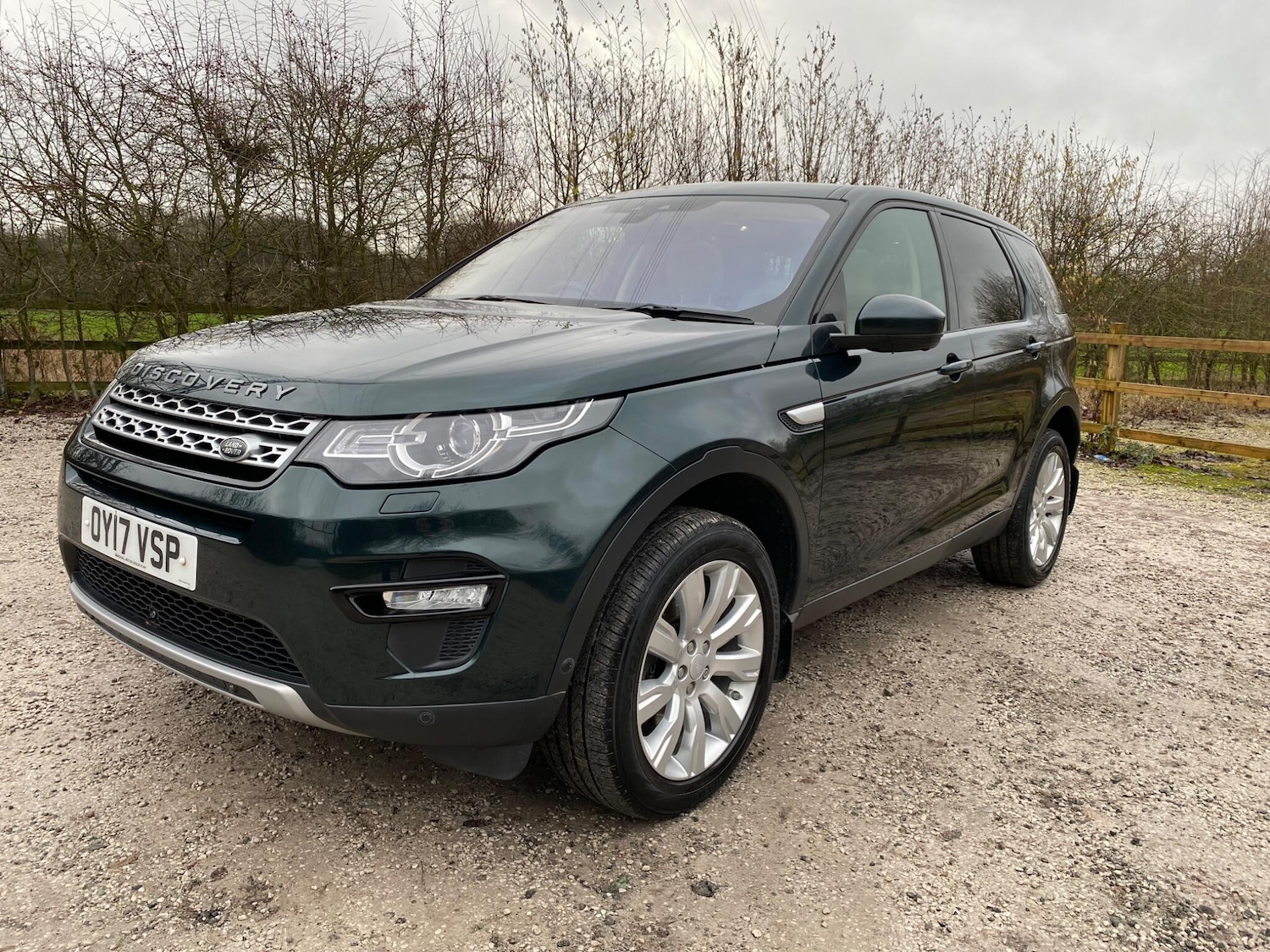 Used Land Rover Discovery Sport 2017 for sale - 77229339: Photo 3