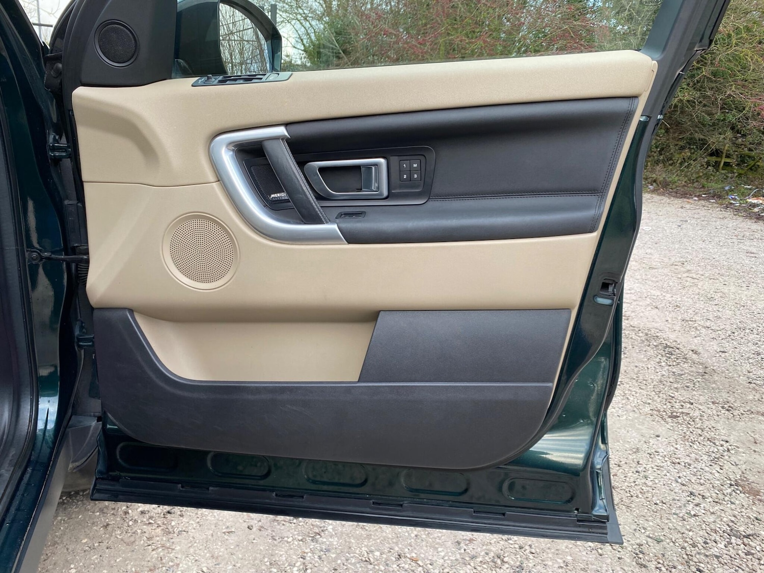 Used Land Rover Discovery Sport 2017 for sale - 77229339: Photo 30