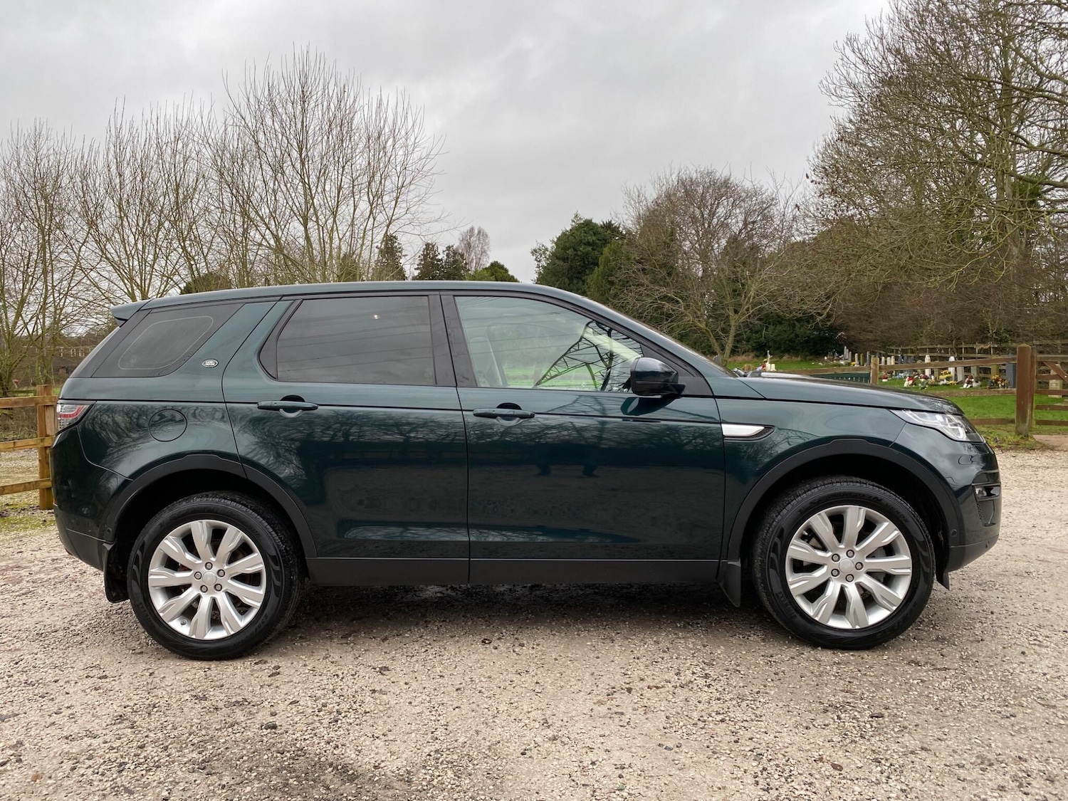 Used Land Rover Discovery Sport 2017 for sale - 77229339: Photo 7