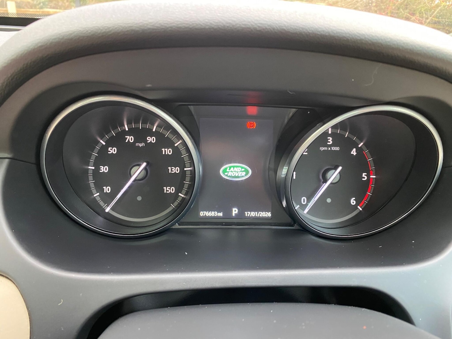 Used Land Rover Discovery Sport 2017 for sale - 77229339: Photo 8