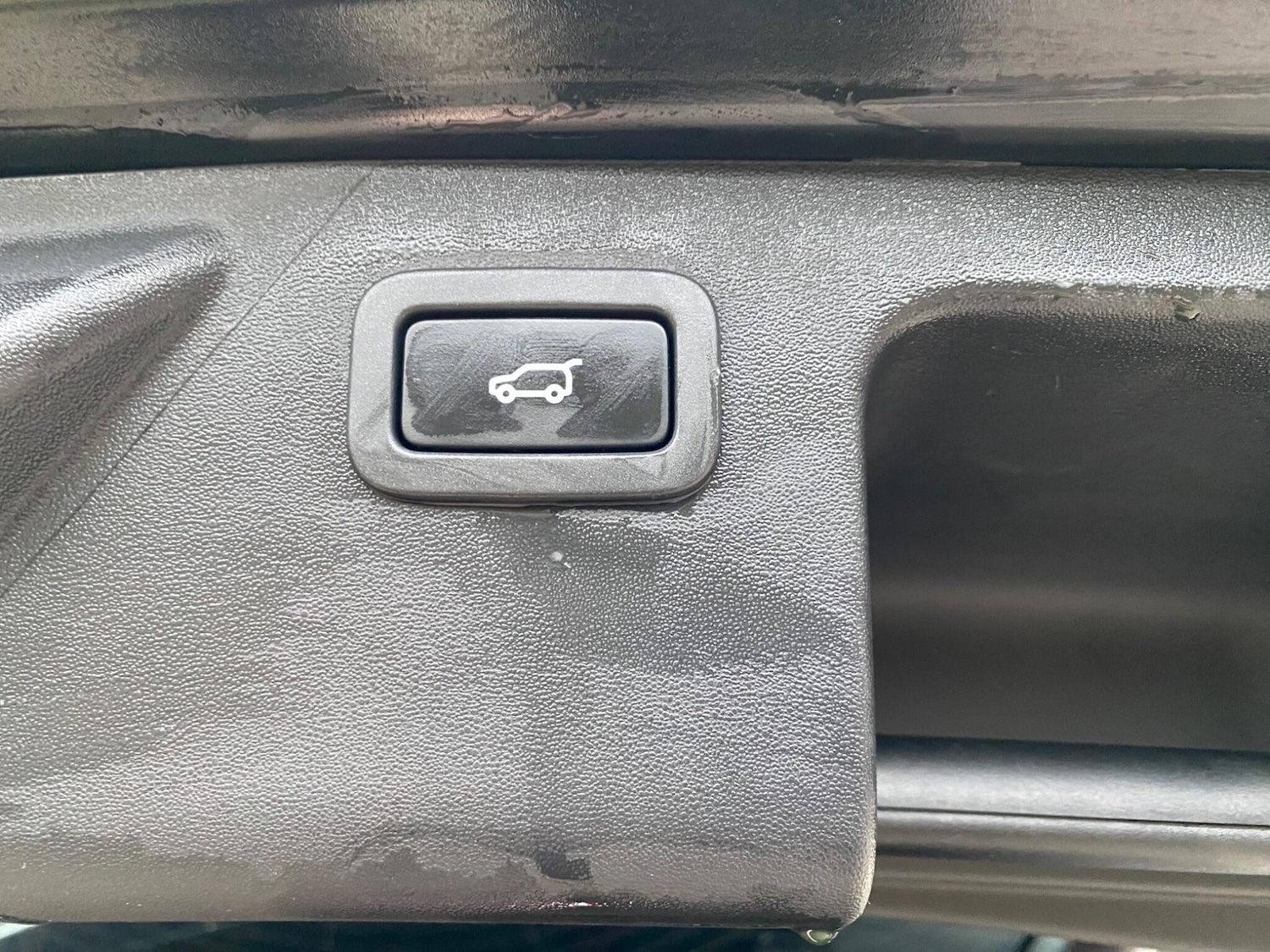 Used Land Rover Discovery Sport 2018 for sale - 77892248: Photo 37