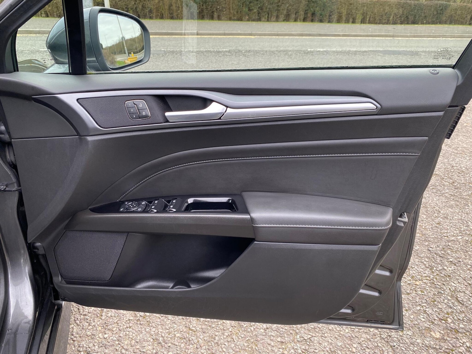 Used Ford Mondeo 2015 for sale - 77738006: Photo 27