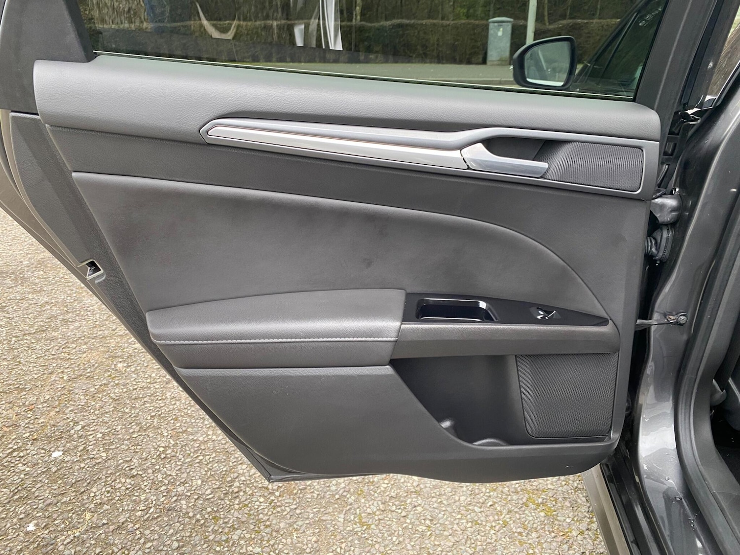 Used Ford Mondeo 2015 for sale - 77738006: Photo 28