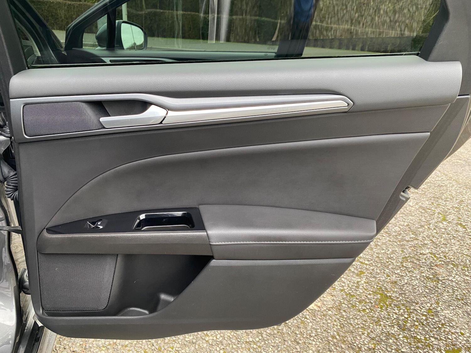 Used Ford Mondeo 2015 for sale - 77738006: Photo 29