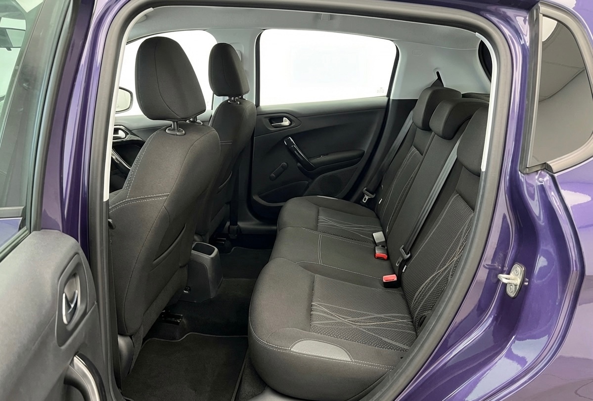 Used Peugeot 208 2013 for sale - 78123366: Photo 14