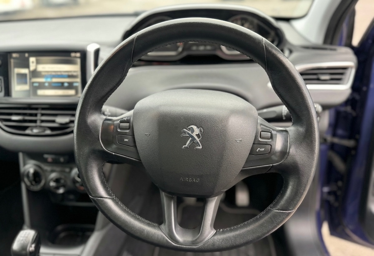 Used Peugeot 208 2013 for sale - 78123366: Photo 16