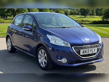 Used Peugeot 208 2013 for sale - 78123366: Photo