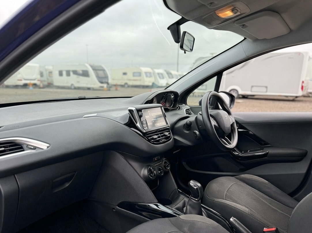 Used Peugeot 208 2013 for sale - 78123366: Photo 9