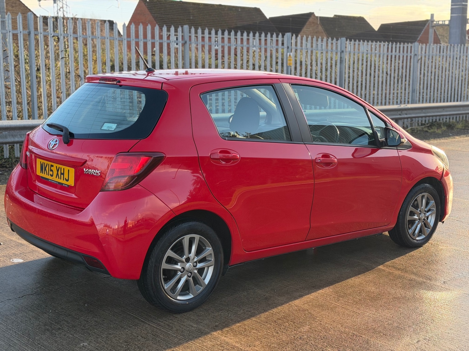 Used Toyota Yaris 2015 for sale - 77781320: Photo 12