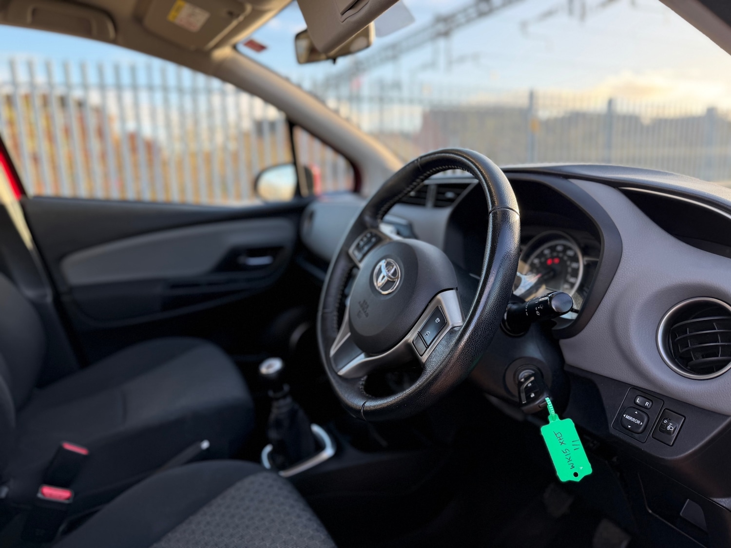 Used Toyota Yaris 2015 for sale - 77781320: Photo 13