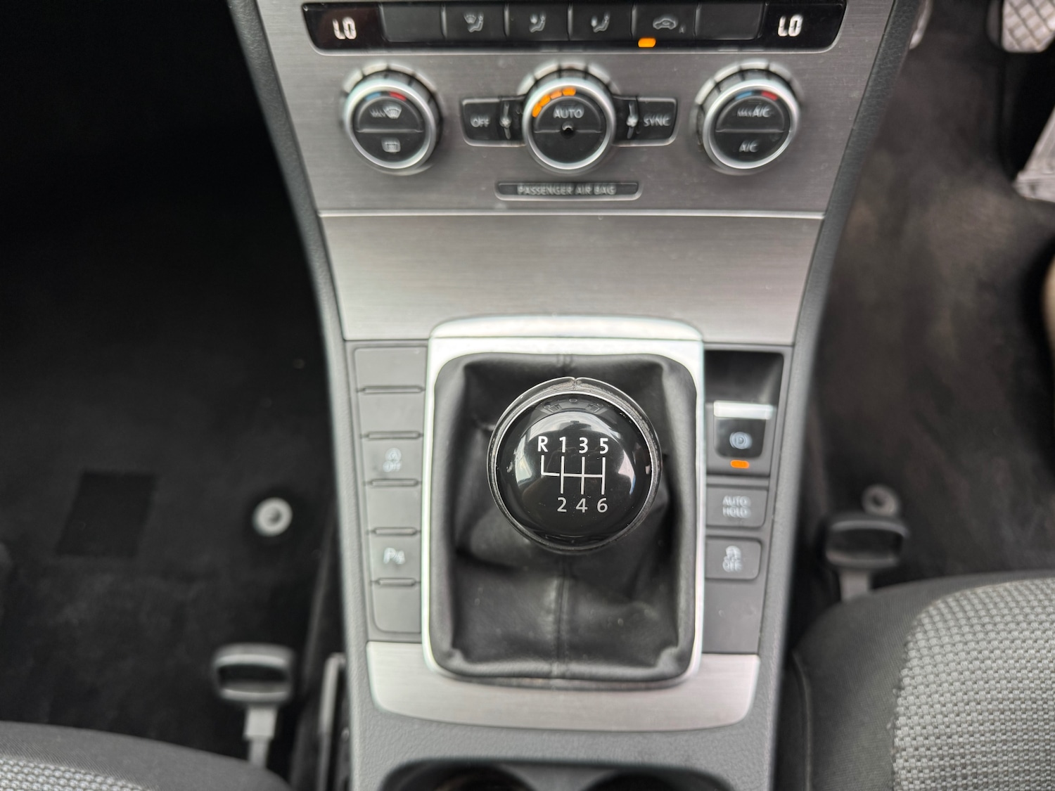 Used Volkswagen Passat 2013 for sale - 77781532: Photo 20