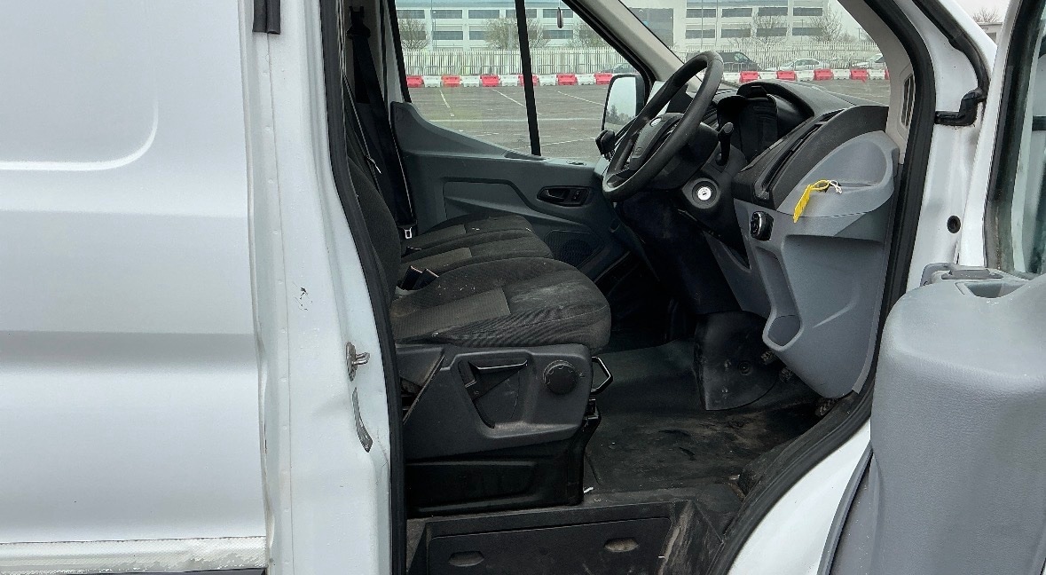 Used Ford Transit 2015 for sale - 77958602: Photo 11