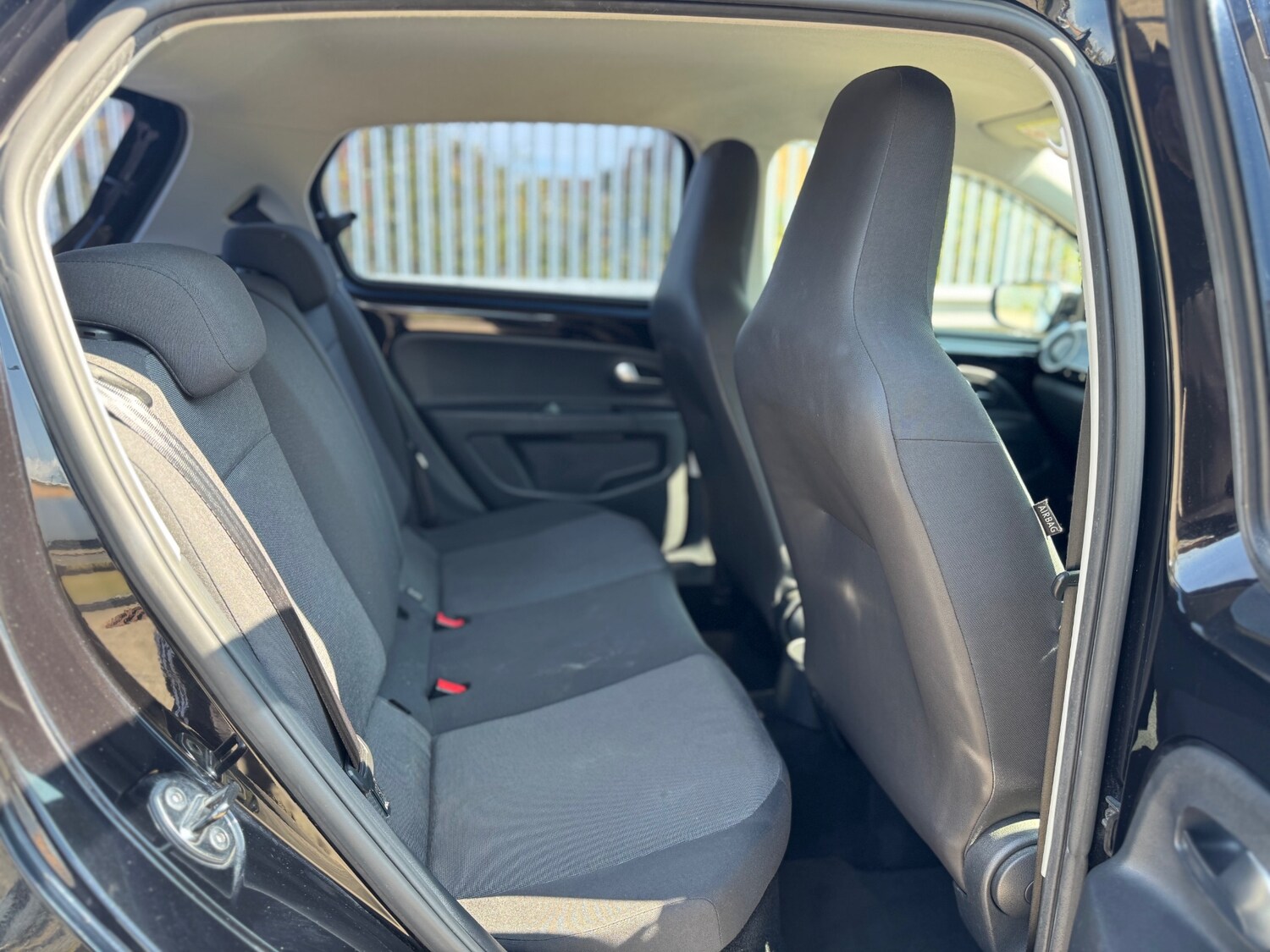 Used Volkswagen up! 2025 for sale - 77781542: Photo 17