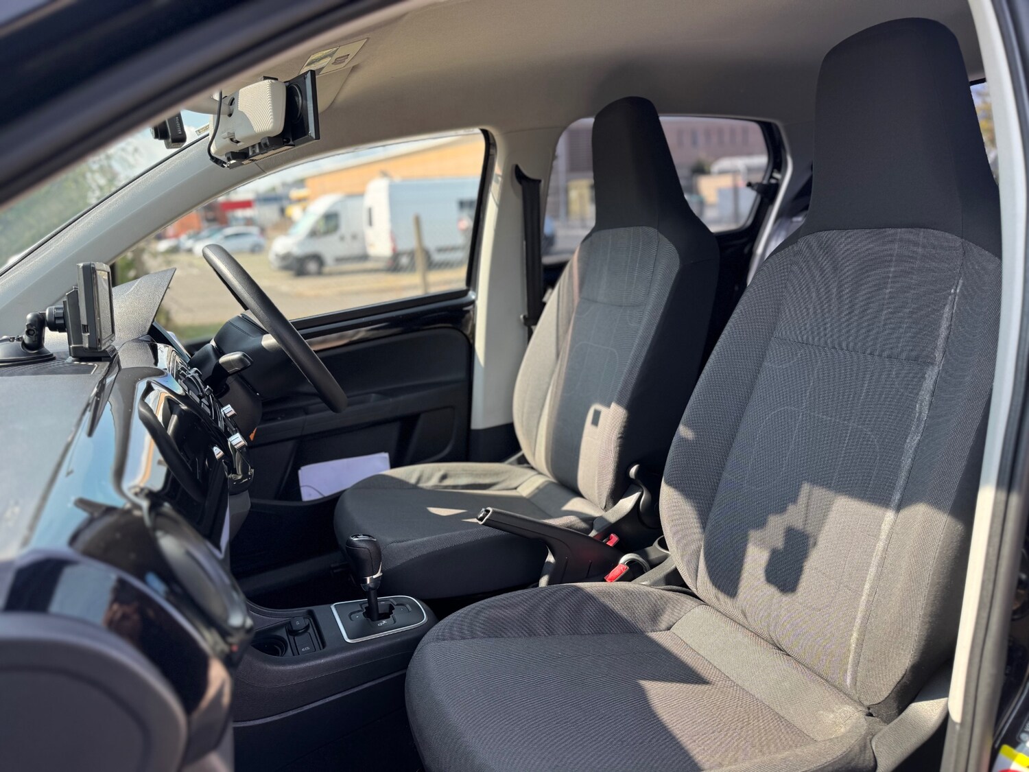 Used Volkswagen up! 2025 for sale - 77781542: Photo 22