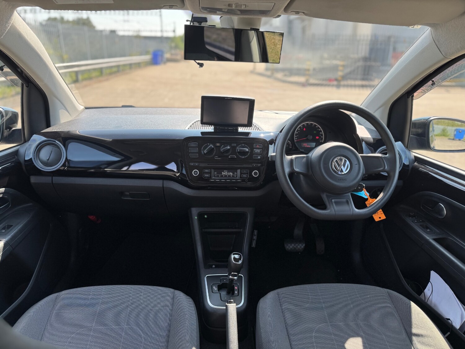 Used Volkswagen up! 2025 for sale - 77781542: Photo 30