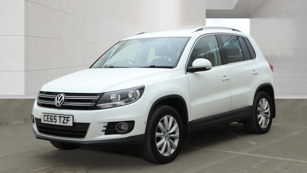 Used Volkswagen Tiguan 2015 for sale - 78183142: Photo 2