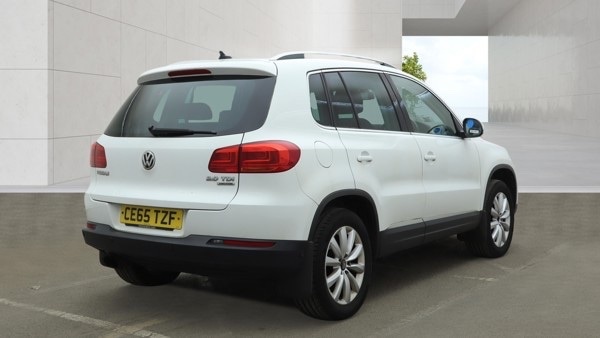 Used Volkswagen Tiguan 2015 for sale - 78183142: Photo 4
