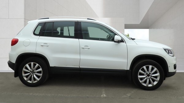Used Volkswagen Tiguan 2015 for sale - 78183142: Photo 5