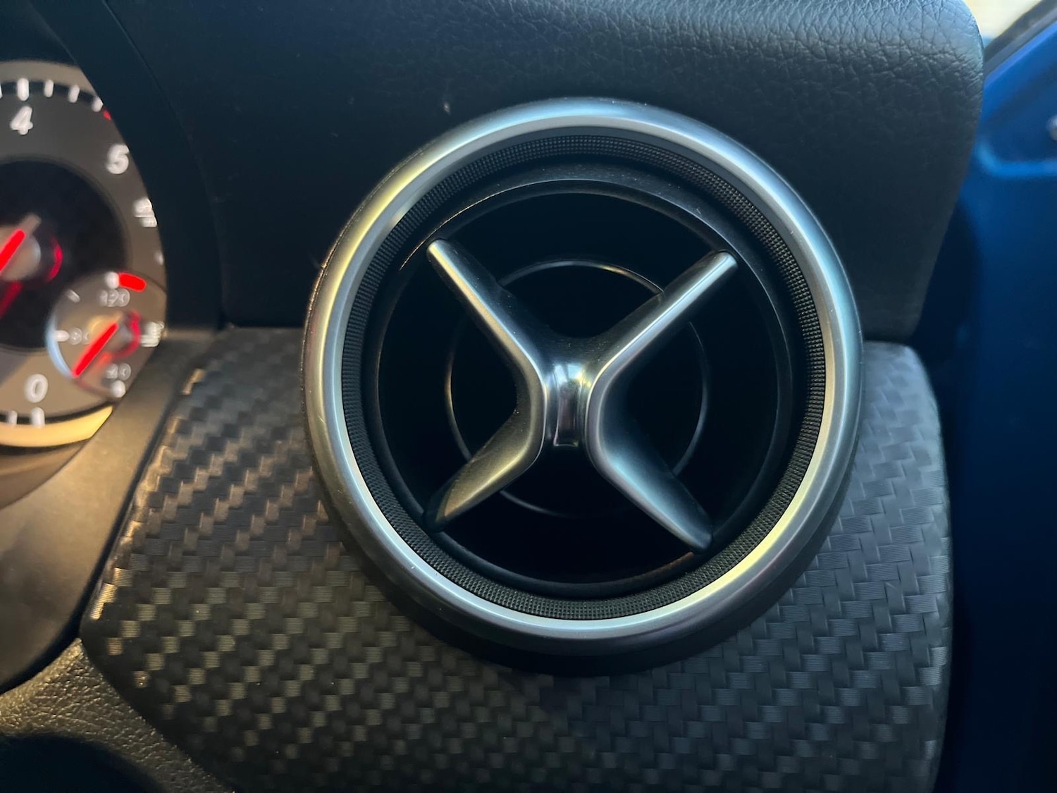 Used Mercedes-Benz A-Class 2014 for sale - 77781534: Photo 11