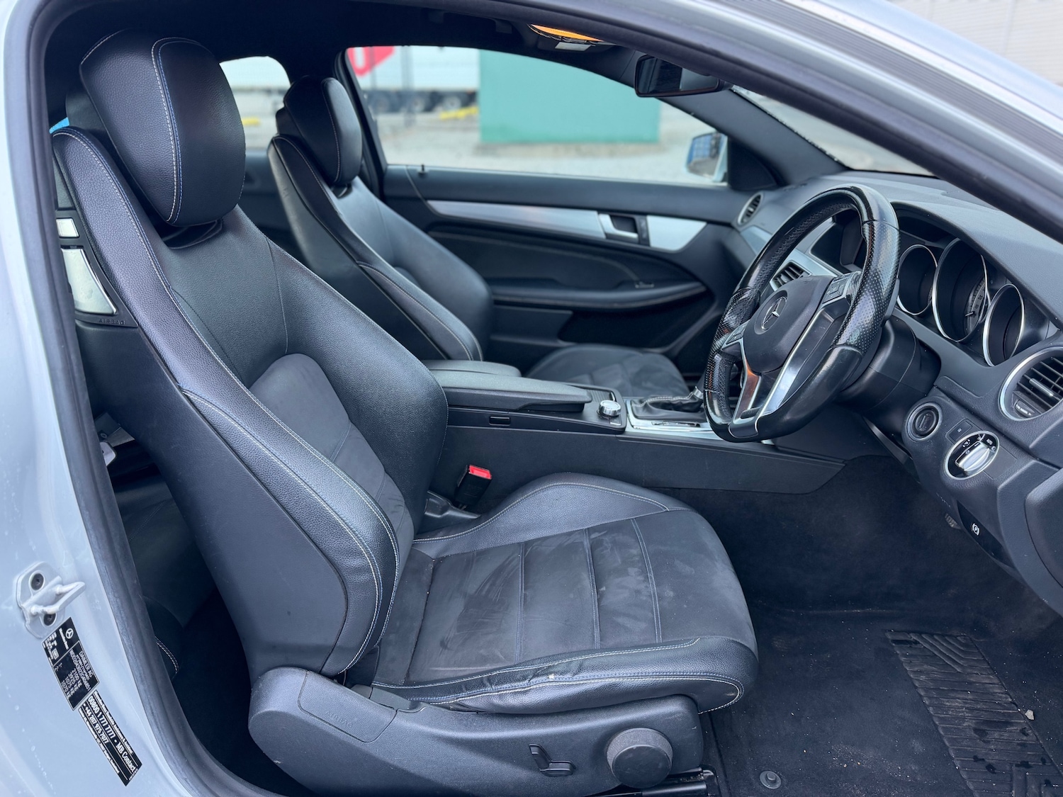 Used Mercedes-Benz C Class 2015 for sale - 78128291: Photo 9