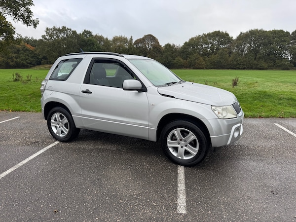 Used Suzuki Grand Vitara 2006 for sale - 76198636: Photo 2