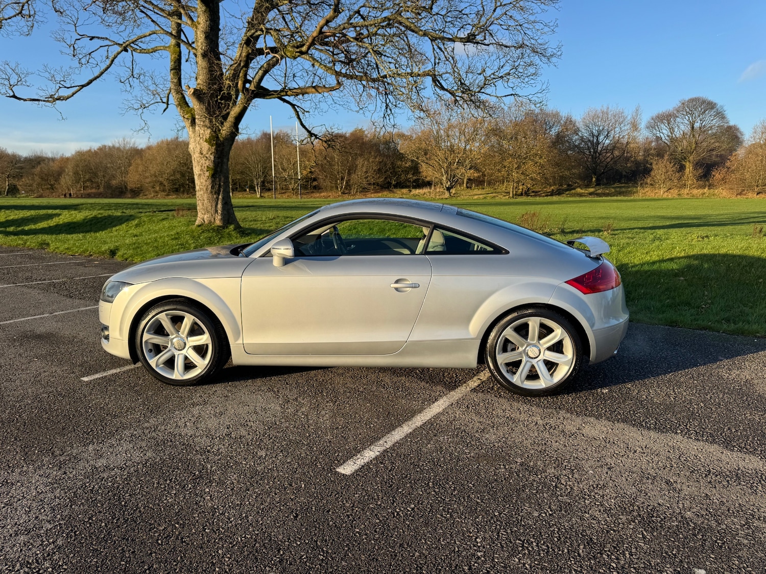 Used Audi TT 2009 for sale - 76786368: Photo 4