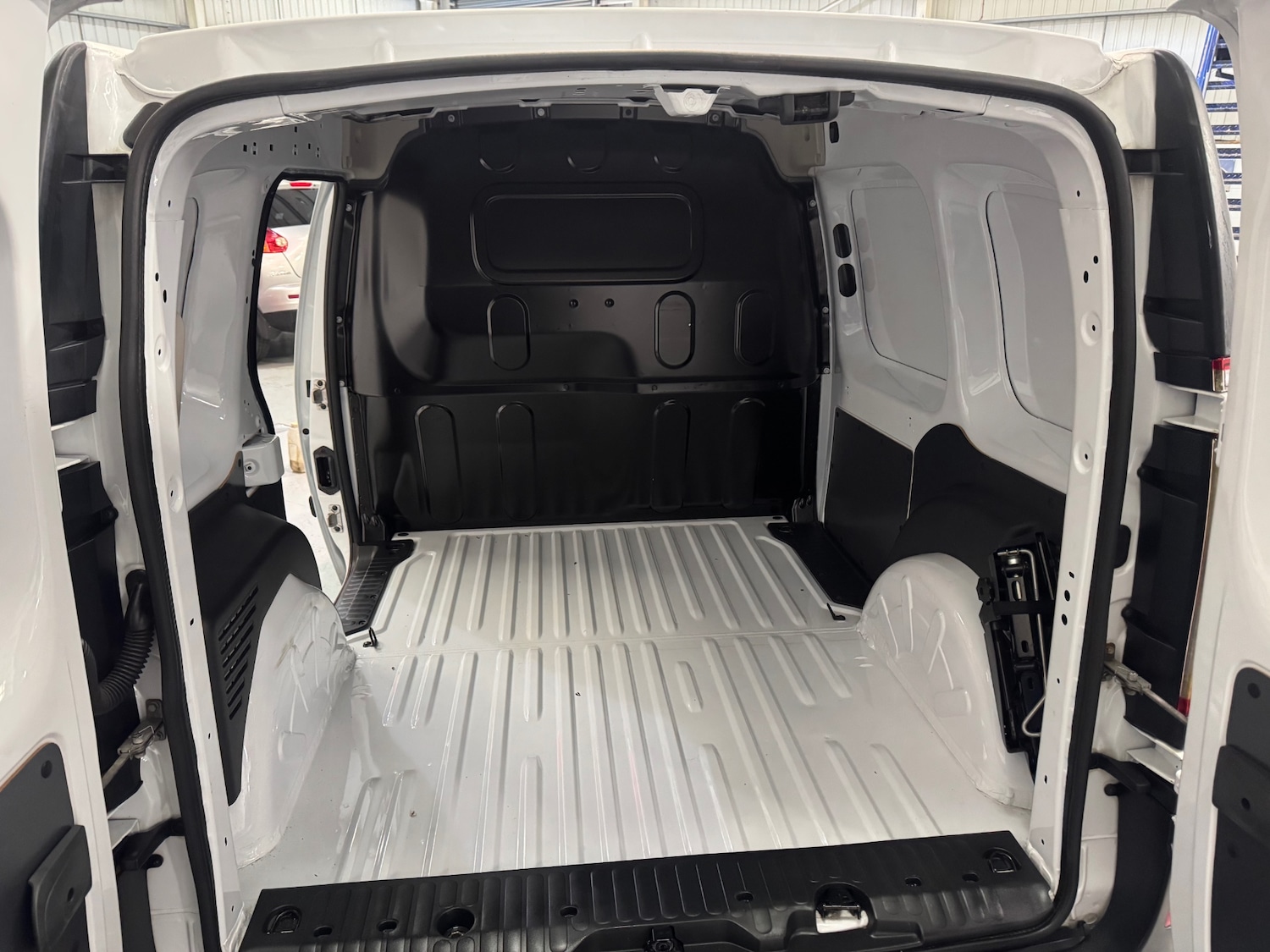 Used Renault Kangoo 2015 for sale - 77968268: Photo 6