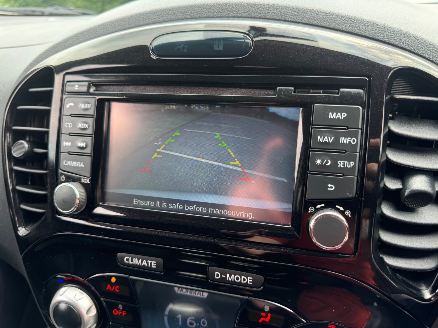 Used Nissan Juke 2014 for sale - 71416239: Photo 14